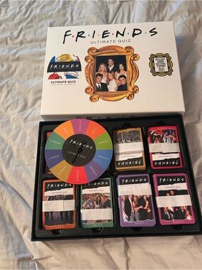 FRIENDS Trivia Game Set — Multicolor Spinner & Card Tins